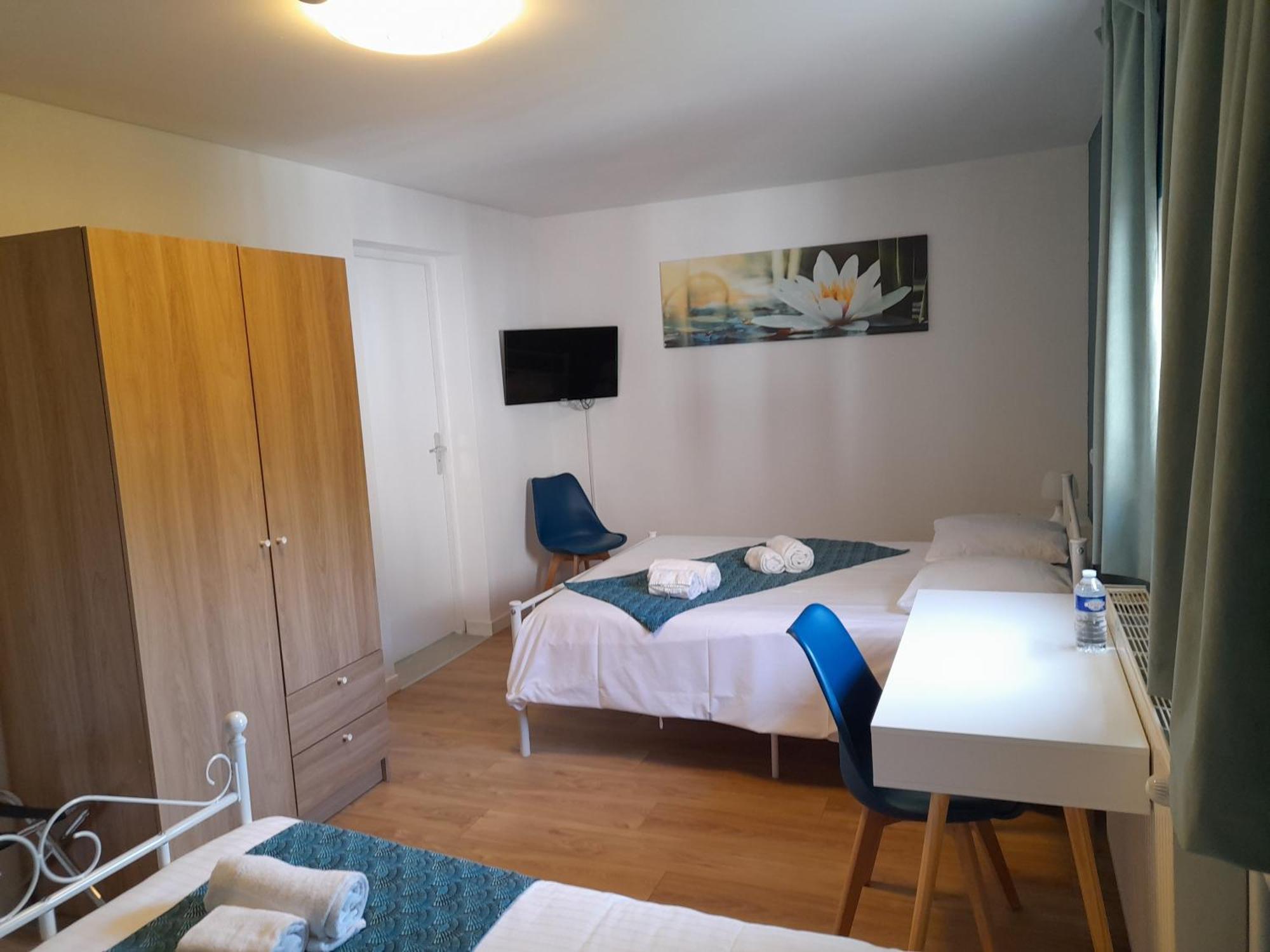 Centre Louis Ormieres Hotel Montauban Exterior photo